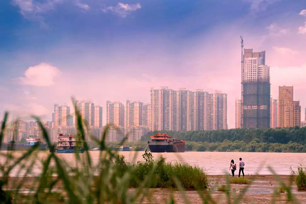 賀：江蘇南京棲霞鴻福祥布鞋